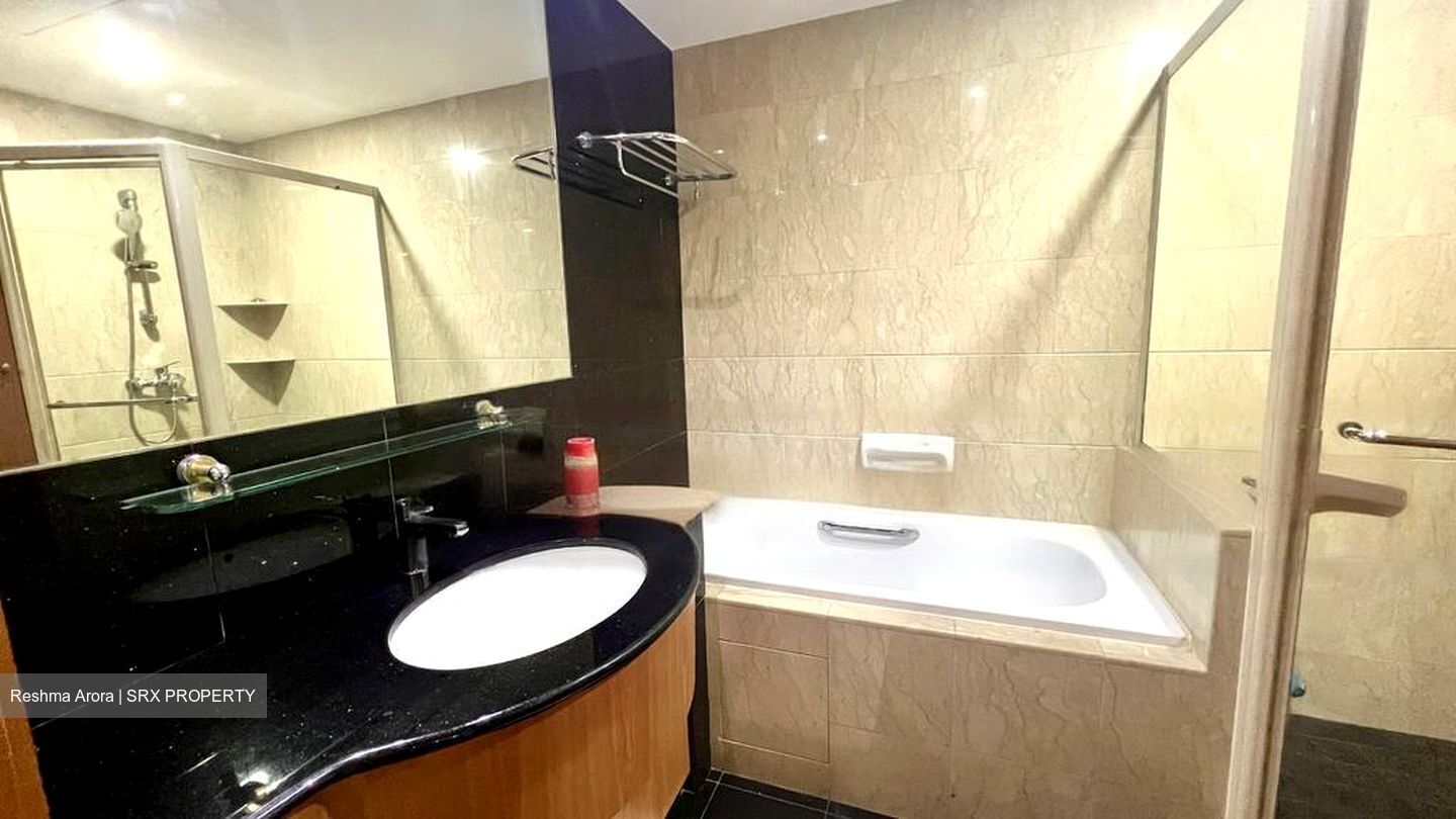 Costa Del Sol (D16), Condominium #485739001